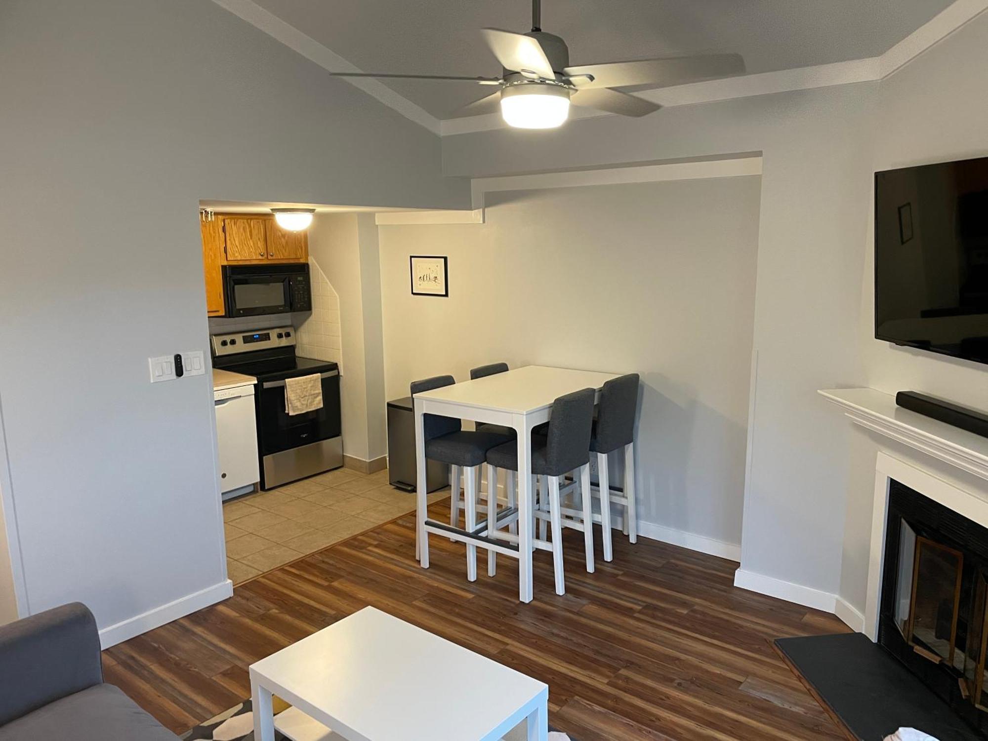Modern Condo With Ski In & Ski Out - Silver Creek Lodge, Snowshoe Exteriör bild